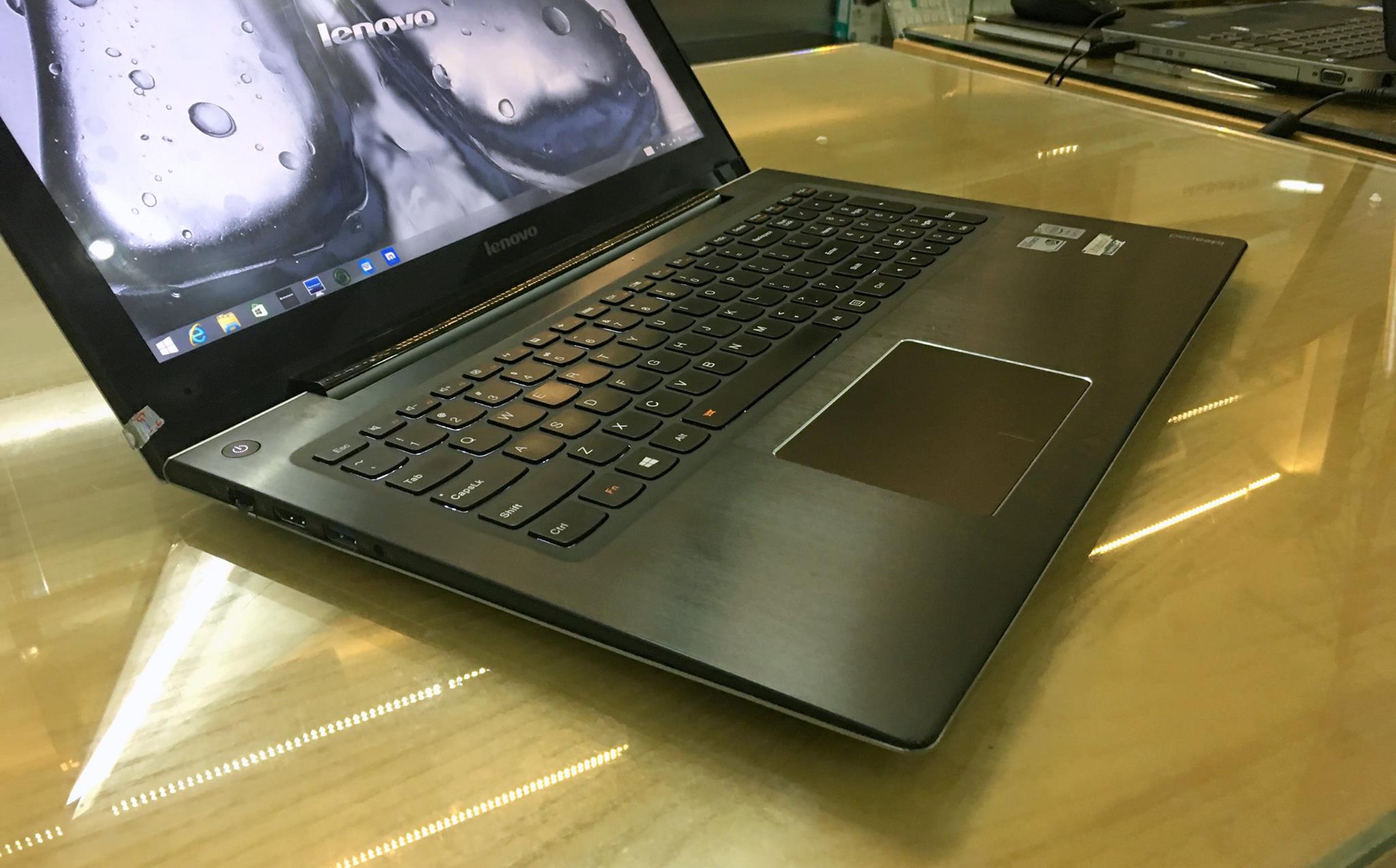 Laptop Lenovo IdeaPad U530 Ultrabook-8.jpg